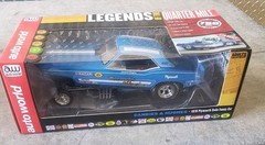 Candies & Hughes 1970 Plymouth Cuda “Legends of The Quarter Mile” 1/18 By AW