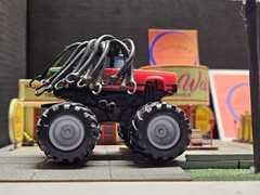 Rastacarian Monster Truck 1:55 2010 Disney/Pixar Cars Toons Loose