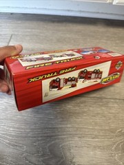 Fastlane Fire Rescue 21 Truck Pull Back N Go Toyrus Model 1:50 Die Cast Scale