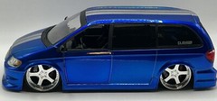 Chrysler Town & Country CAND BLUE – Jada Dub City 1:24 Scale Die-cast “MAYA”
