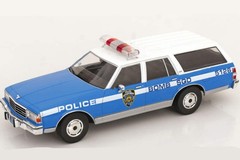 MCG 1985 Chevrolet Caprice Station Wagon NYPD Bomb Squad Blue 1:18 MCG18477