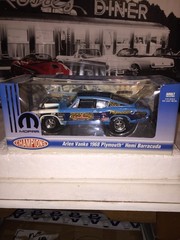 MOPAR CHAMPIONS 1968 SIGNED AKRON ARLIN VANKE HURST HEMI SUPER STOCK BARRACUDA
