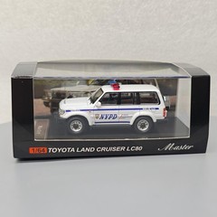 Master 1/64 Toyota Land Cruiser LC80 Self-remodeling NYPD Accessory Bag