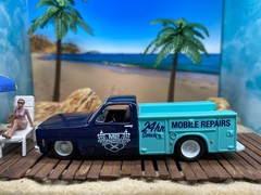 1975 GMC Utility Bed Truck Set Of 2 Versions 1:64 Scale Loose-L@@K !!