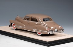 1942 Cadillac Sixty Special Pawnee Beige in 1:43 scale by Stamp Models