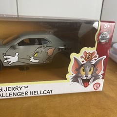 Tom and Jerry HWR with Figure 1:24 Scale 1.75 Inches Tall Ages 8 Years and Up