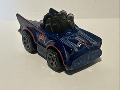 HOT WHEELS 2022 HW BATMAN TOONED CLASSIC TV SERIES BATMOBILE DARK BLUE LOOSE.NEW