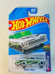 Hot Wheels ’59 Chevy Impala #44 White Layin’ Low Series