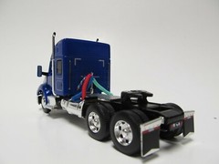 DCP 1/64 SCALE T-680 KENWORTH SMALL BUNK STAND UP SLEEPER, BLUE & BLACK FRAME
