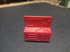 1/64th 3d printed toolbox with tools for display/layouts nice detail