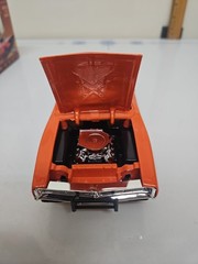 Dukes of Hazzard JOYRIDE 1:25 Scale General Lee. 1969 Dodge Charger. NIB