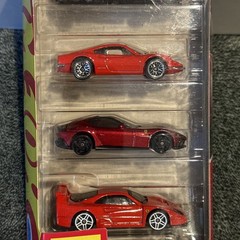 Ferrari Hot Wheels 5-Pack Die-Cast Toy Cars Set Mattel