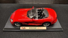 Maisto 2003 Dodge Viper SRT-10 Red Diecast Model Car 1:18 Scale No Box
