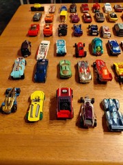 Massive Mattel Hot Wheels Lot Of 120 Various Years Models 1/64 Lot #3