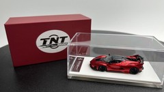 1:64 TNT Ferrari FXXK EVO red carbon black top car model