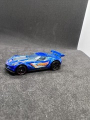 Chevrolet Corvette C7 R 1/64 Diecast Loose Hot Wheels