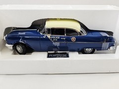 Sun Star The Platinum Collection 1955 Pontiac Star Chief Police 1:18 Diecast Car