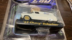 jada street low 57 Chevy suburban