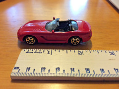 Motor Max-2003 Dodge Viper SRT10 convertible 1/64 Diecast car (2005) -Excellent