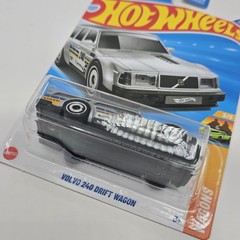 Hot Wheels 2025 Silver Volvo 240 Drift Wagon 227/250 Wagons 3/5