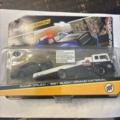 Maisto Design Elite Transport 1987 BUICK GRAND NATIONAL/RAMP TRUCK NEW