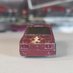 Hot Wheels Heat Fleet Volkswagen VW Brasilia Red w/Flames Loose