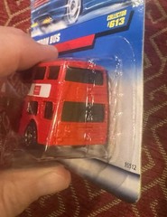 1996 Hot Wheels Blue/White Card #613 LONDON BUS Red -The London Standard w/5 Sp