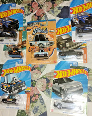 Hot Wheels Chevy Silverado Lot (7 Cars) ’83 Tooned Pearl Chrome EV Trail Boss