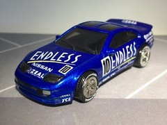 1/64 Custom Hot Wheels NISSAN 300ZX TWIN tURBO w/real riders ENDLESS Custom