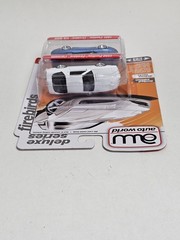 Auto World 1992 Pontiac Firebird Formula & 1997 Firebird T/A WS6 2-Pack 1:64