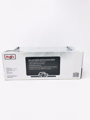 Maisto 31684 1967 Chevrolet Camaro SS 396 Convertible Diecast Car 1/18