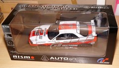 AUTOart 1/18 Gran Turismo NISMO GT-R R34 Display Case Collectible 13+ Used