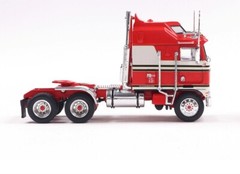 1976 KENWORTH K100 AERODYNE TRUCK 3-ASSI RED & WHITE 1:64 SCALE BY IXO AMERICA