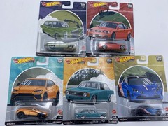 Hot Wheels Premium 2022 Car Culture Q Case Auto Strasse 10 Pieces