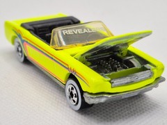 1993 Hot Wheels Revealers Fluorescent Yellow ’65 Mustang Convertible -MNT Loose