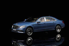 1/64 Scale Mercedes Benz S-Class Maybach S680 Alloy Diecast Model Car 2 Colors