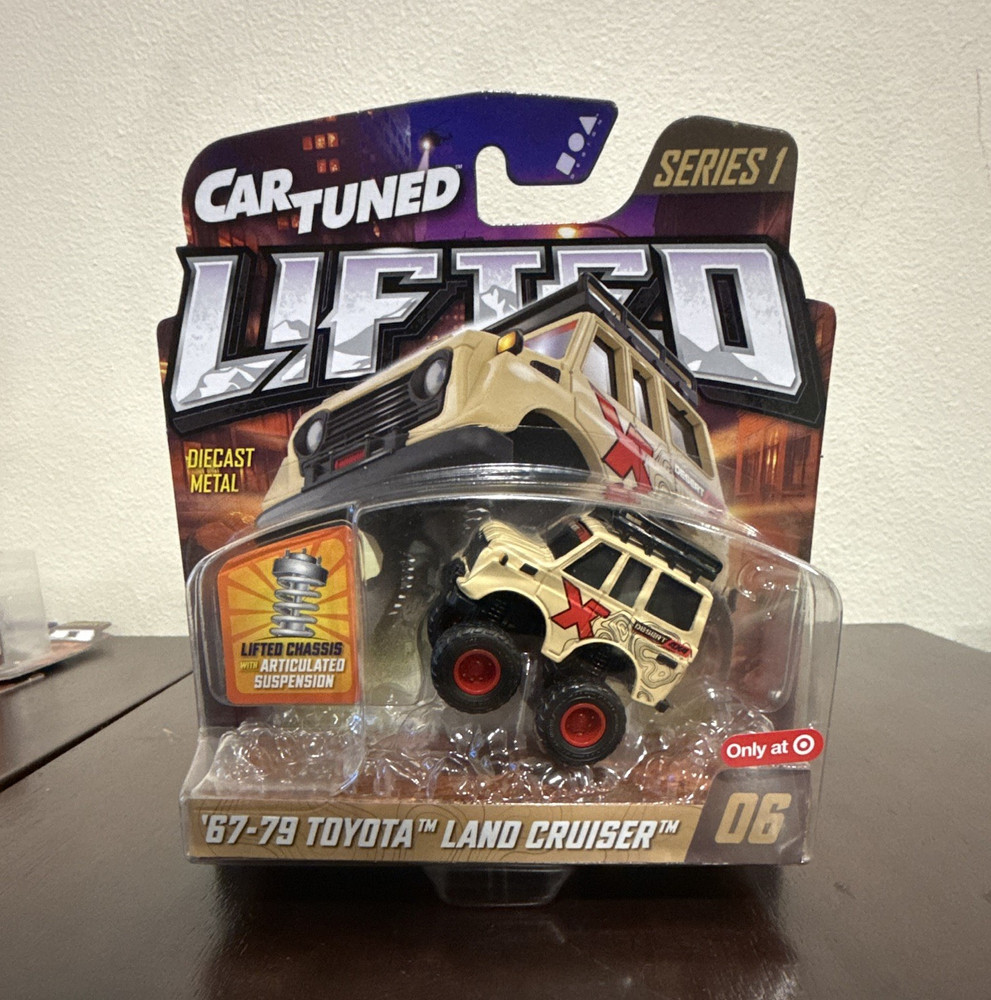 MGA CarTuned Lifted Series 1 67-79 Toyota Land Cruiser Diecast #06