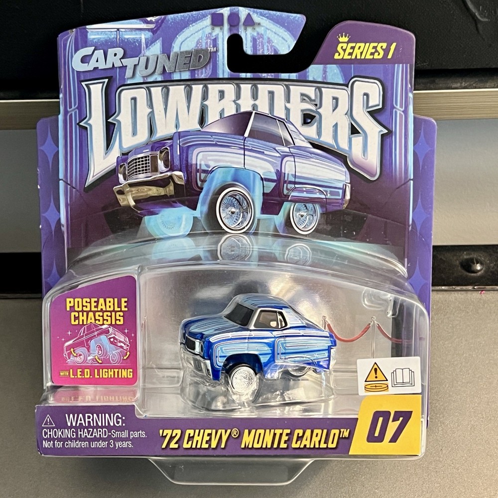 Car Tuned Lowriders Series 1 ’72 Chevy Monte Carlo #07 – Poseable Chassis w/ LED