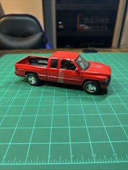 Welly Dodge Ram Quad Cab 1500 Sport Pickup Truck Red Diecast 1:24 Scale
