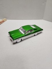 Jada 1967 Chevrolet Impala SS Street Low Green and White Bigtime Muscle 1/24
