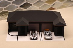 1:64 Scale Diorama House with 2 Car Garage | 3D Printed Display for Diecast Cars
