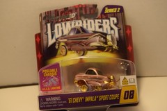 Car Tuned Lowrider Series 2 #8 ‘61 Chevy Impala Sport Coupe Glow LED AS PICTURE