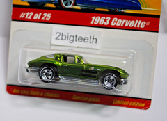 Hot Wheels Classics Series 1 #12 of 25 1963 Chevy Chevrolet Corvette Green