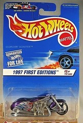 1997 Hot Wheels #519 First Editions 9/12 SCORCHIN’ SCOOTER Motorcycle Purple