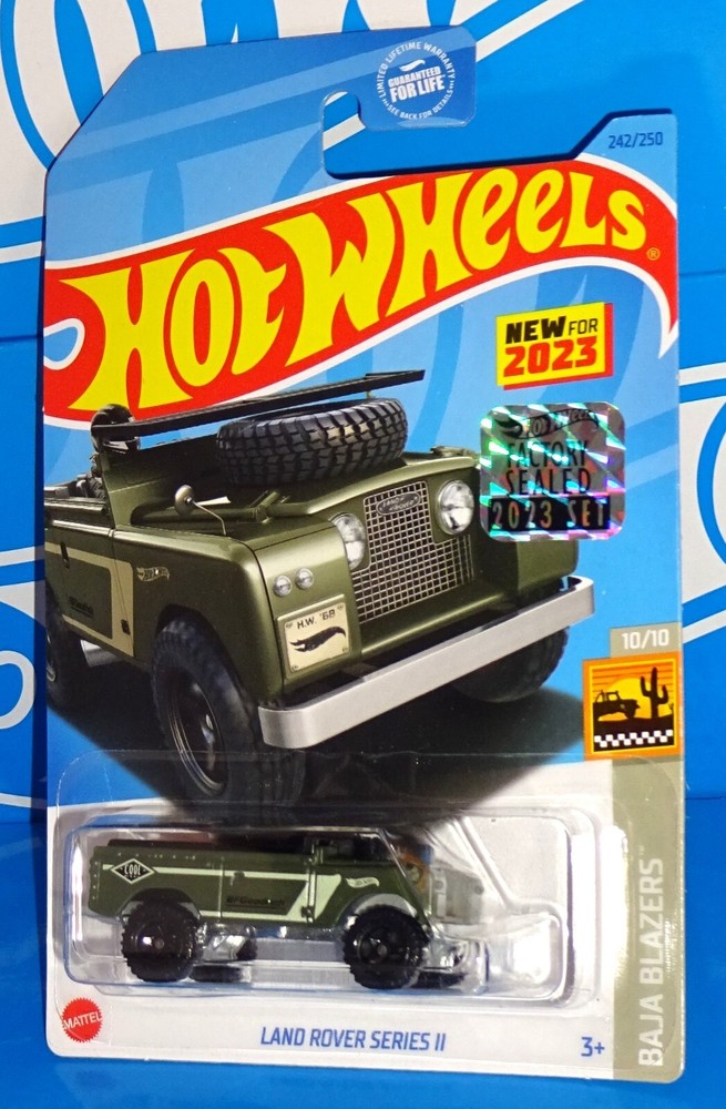 Hot Wheels New For 2023 Factory Set Baja Blazers #242 Land Rover Series II Green