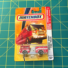Matchbox Emergency Response Pierce Dash Fire Truck 1:64 Diecast 2008