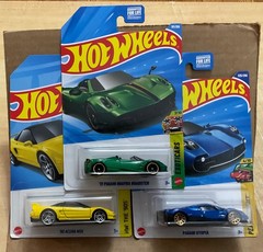 Hot Wheels ( 3 Car Lot ) ‘90 Acura NSX, ‘17 Pagani Huayra Roadster, & Utopia