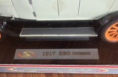 Signature Models 1:18 1917 REO Touring Diecast w/ Case Beige/Black/Orange