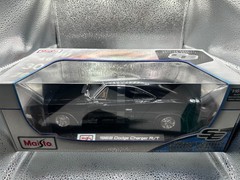 Maisto 1:18 Diecast Special Edition 1969 Dodge Charger R/T BLACK NEW