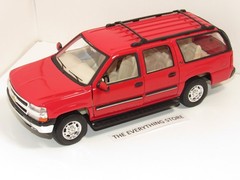 WELLY CHEVY SUBURBAN LT 2500 8 INCHES LONG BRIGHT RED NEW NO BOX FREE SHIP